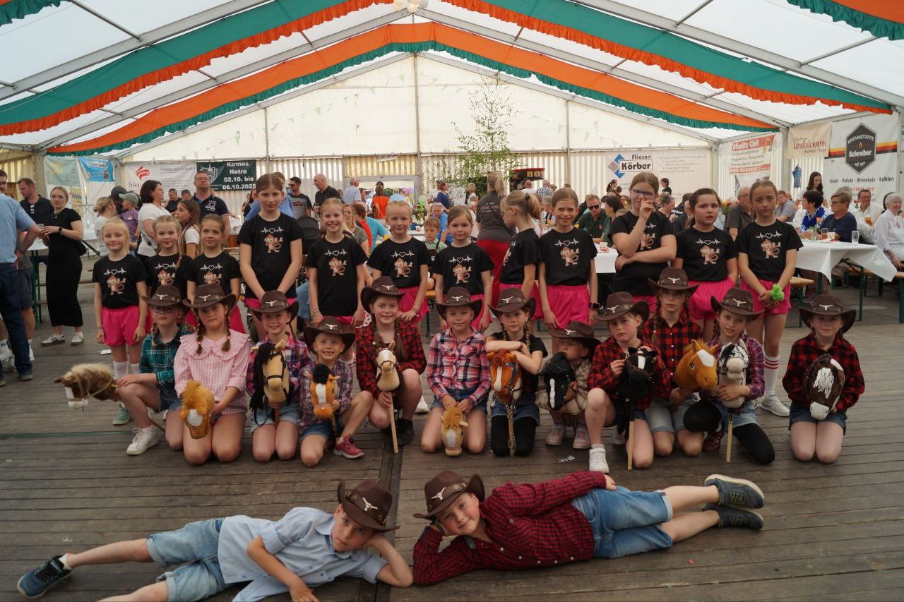 ‚Dance Monkeys‘ begeistern in Hoheneiche